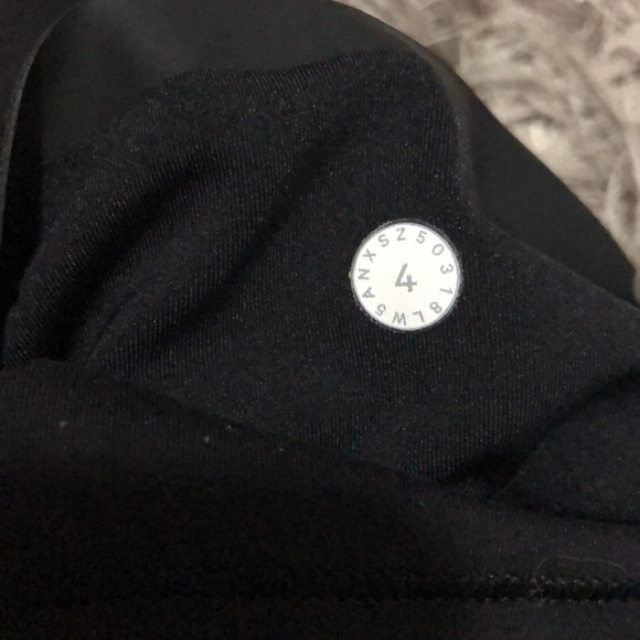 Lululemon leggings - Picture 6 of 8